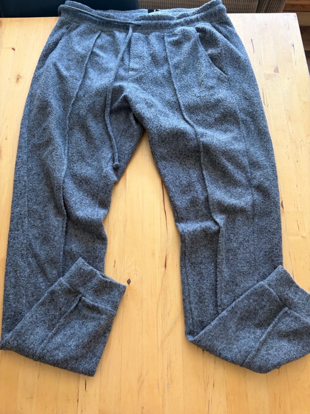 Men's Gray Knit Lounge Pants